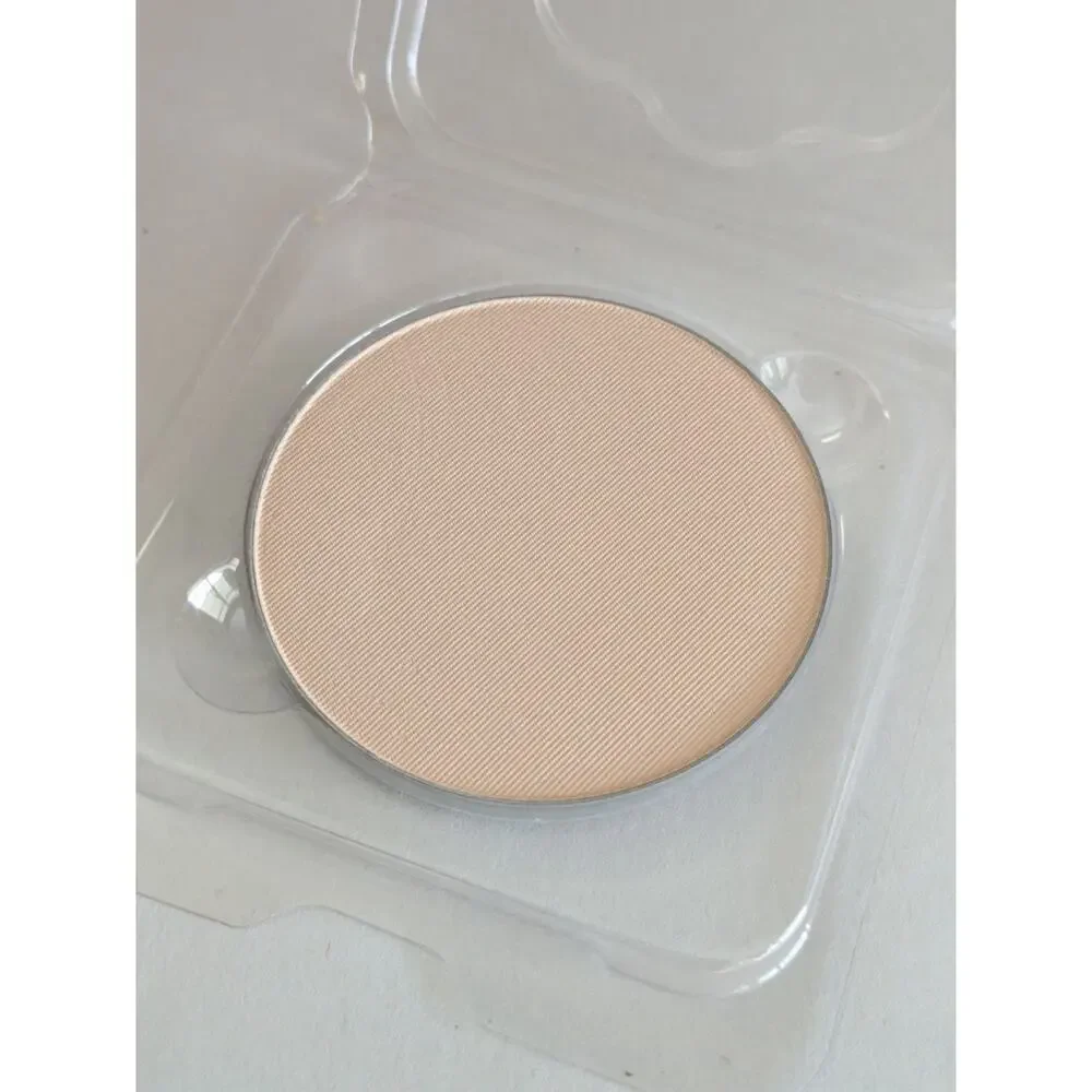Lancome Translucence Mattifying Silky Pressed Powder Refill 100 Ivoire New